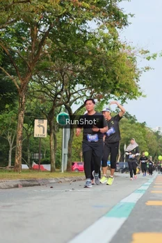 Runner Photo 5687178