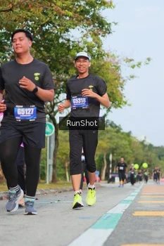 Runner Photo 5687199