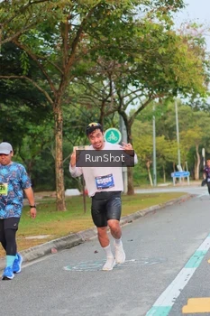 Runner Photo 5687209
