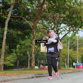 Runner Photo 5687235