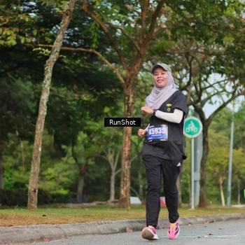 Runner Photo 5687250