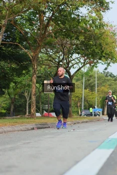 Runner Photo 5687293
