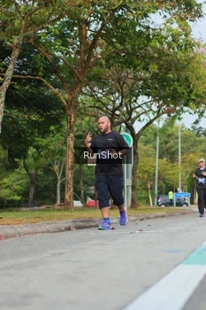 Runner Photo 5687297