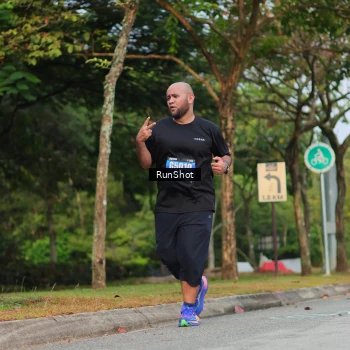 Runner Photo 5687322