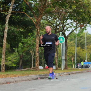Runner Photo 5687326