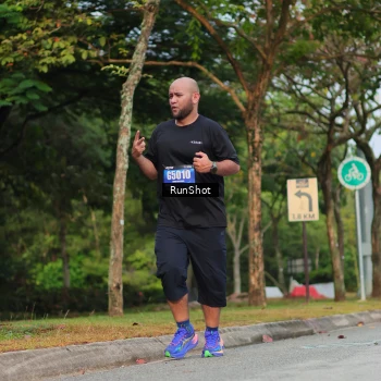 Runner Photo 5687328