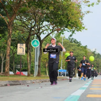 Runner Photo 5687342
