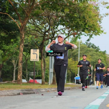 Runner Photo 5687352