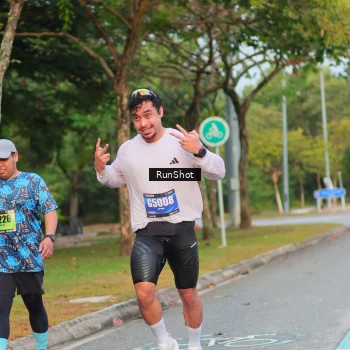 Runner Photo 5687365