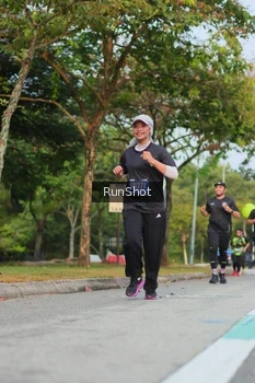 Runner Photo 5687374