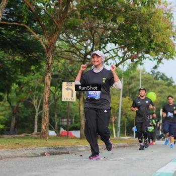 Runner Photo 5687379