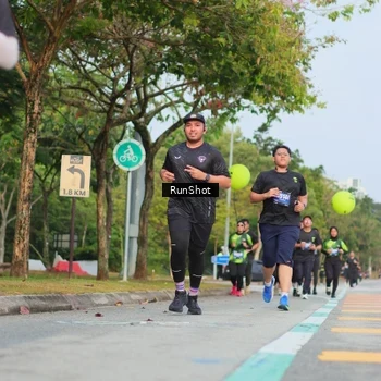 Runner Photo 5687418