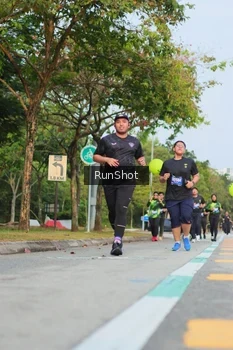 Runner Photo 5687420