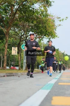 Runner Photo 5687423