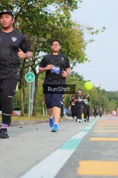 Runner Photo 5687441