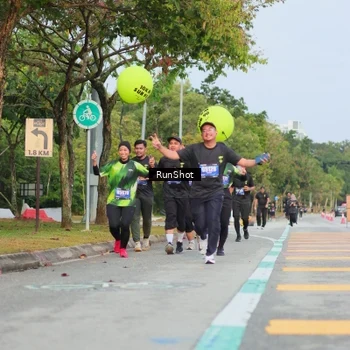 Runner Photo 5687459