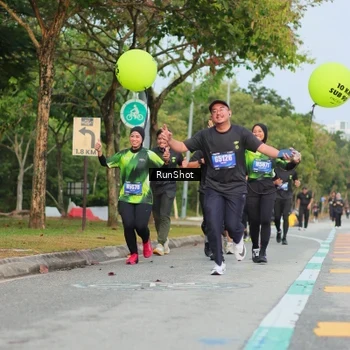 Runner Photo 5687492