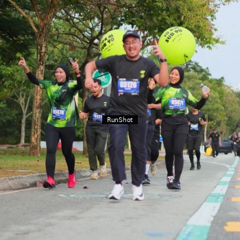 Runner Photo 5687528