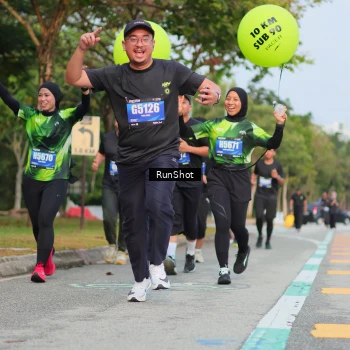 Runner Photo 5687547