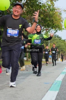 Runner Photo 5687570