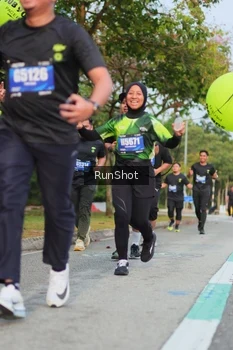 Runner Photo 5687573