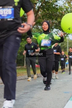 Runner Photo 5687585