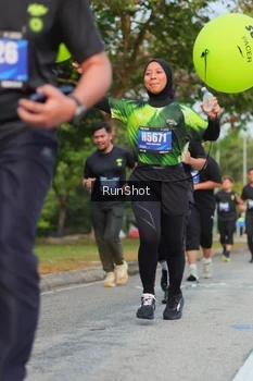 Runner Photo 5687588