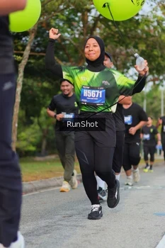 Runner Photo 5687595