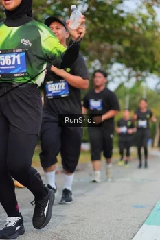 Runner Photo 5687613