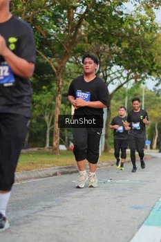 Runner Photo 5687625