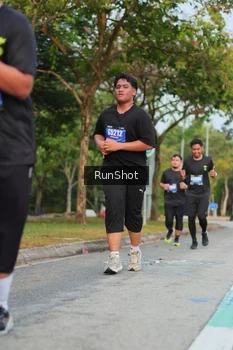 Runner Photo 5687627