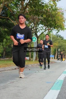 Runner Photo 5687641