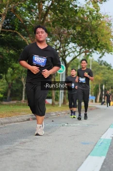 Runner Photo 5687642