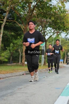 Runner Photo 5687645