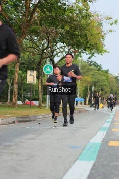 Runner Photo 5687647