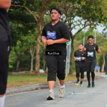 Runner Photo 5687666