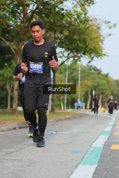 Runner Photo 5687685