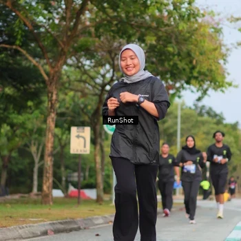 Runner Photo 5687696