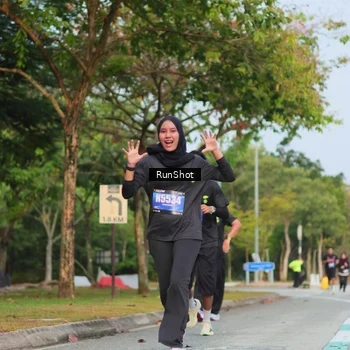 Runner Photo 5687720