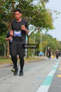 Runner Photo 5687734