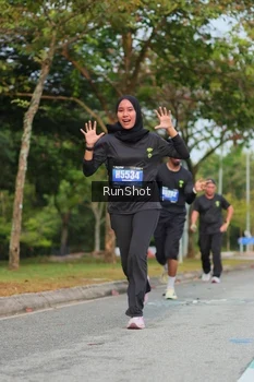 Runner Photo 5687736
