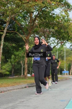 Runner Photo 5687740
