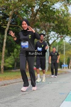 Runner Photo 5687753