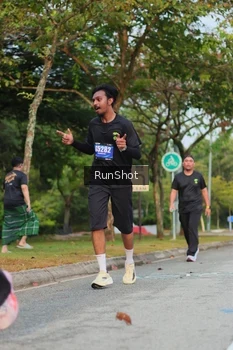 Runner Photo 5687755