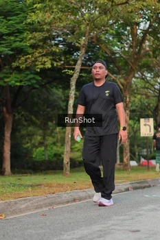 Runner Photo 5687795