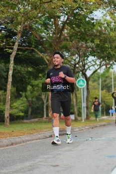 Runner Photo 5687827