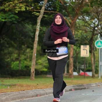 Runner Photo 5687872