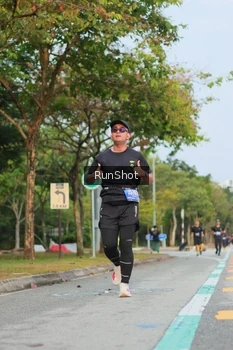 Runner Photo 5687927