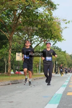Runner Photo 5687941
