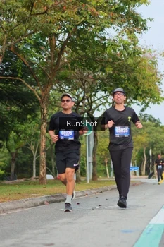 Runner Photo 5687955